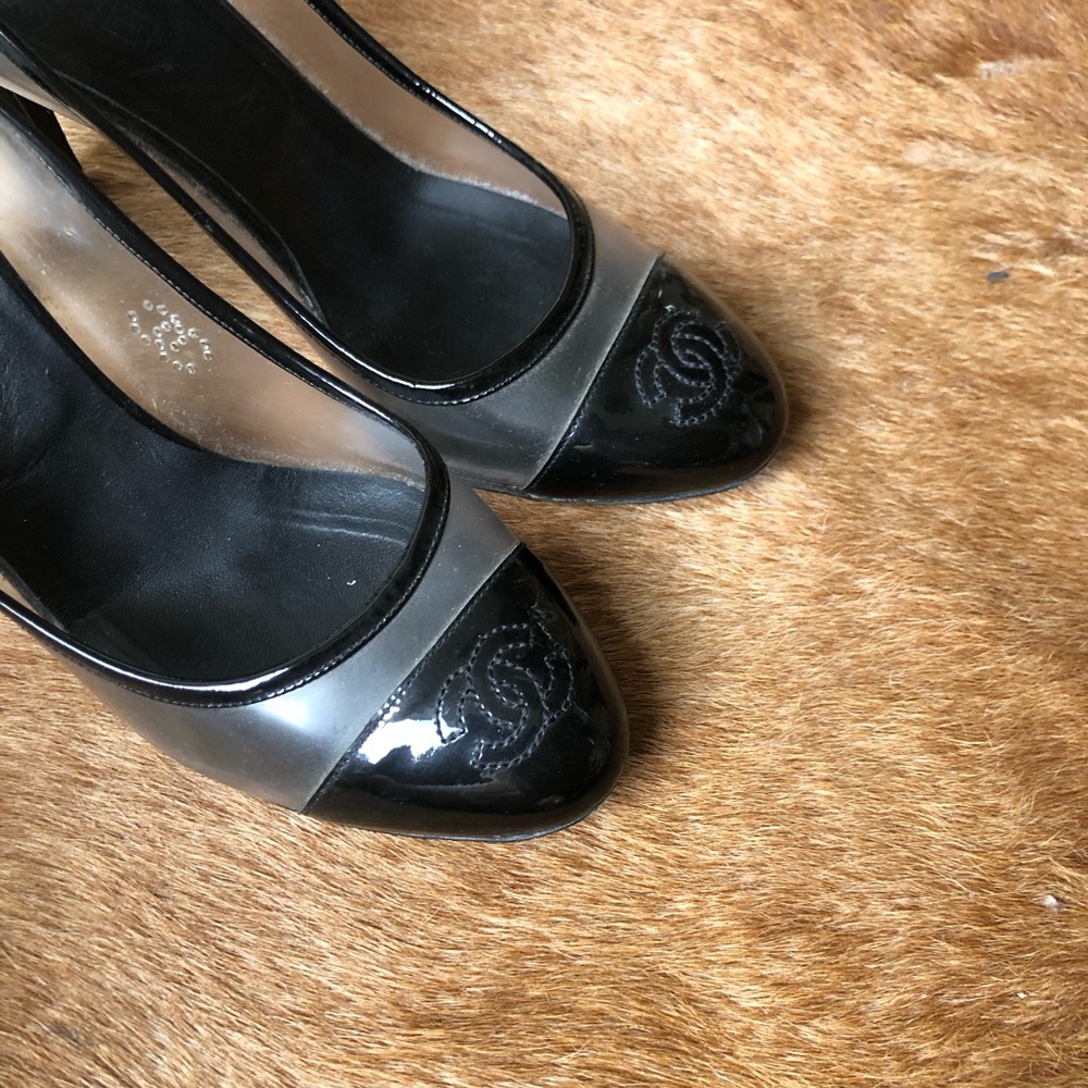 Chanel Black patent leather lucite CC stitched Women's pumps size 39 - Picture 5 of 10